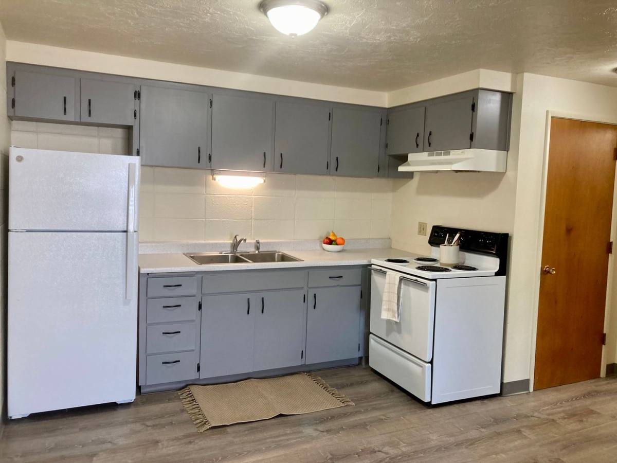 Apartment for rent at 1668 Ferry St, Eugene, OR 97401