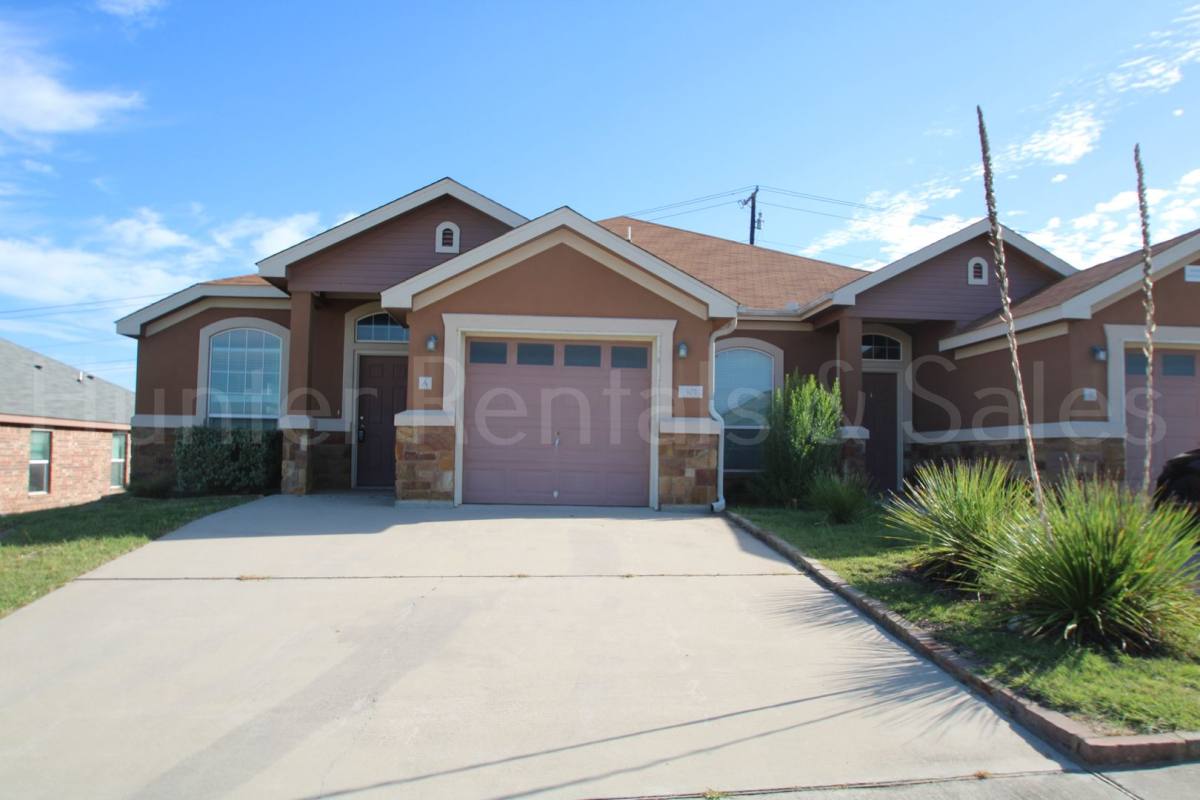 Townhouse for rent at 301-A Study Hall Loop, Killeen, TX 76549