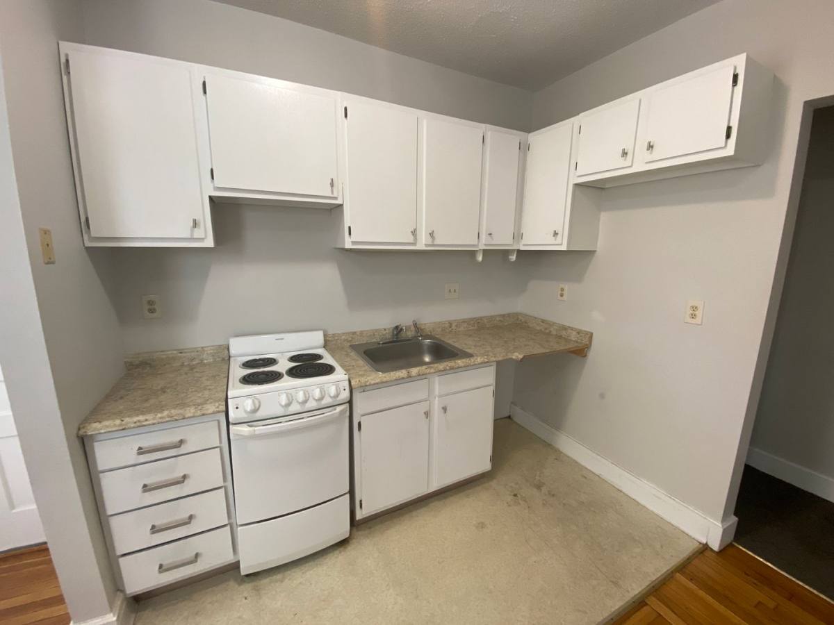 Apartment for rent at 94 Howe St, New Haven, CT 06511