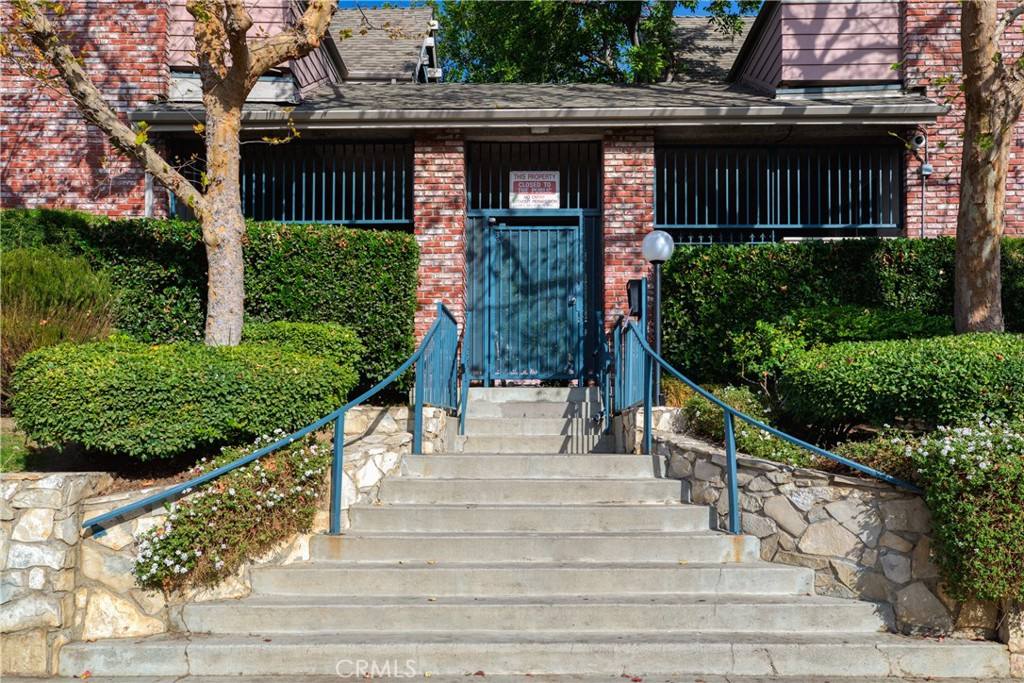 Condo for rent at 13126 Bromont Ave #4-4, Sylmar, CA 91342