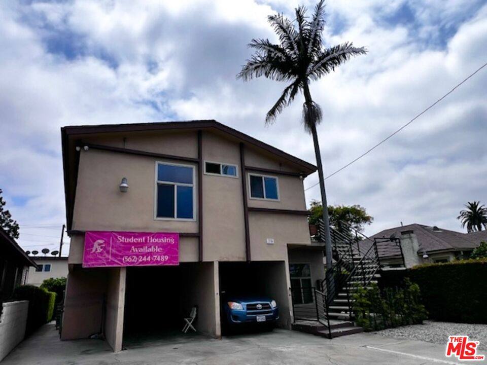 Apartment for rent at 1336 W 37th Dr #3-3, Los Angeles, CA 90007