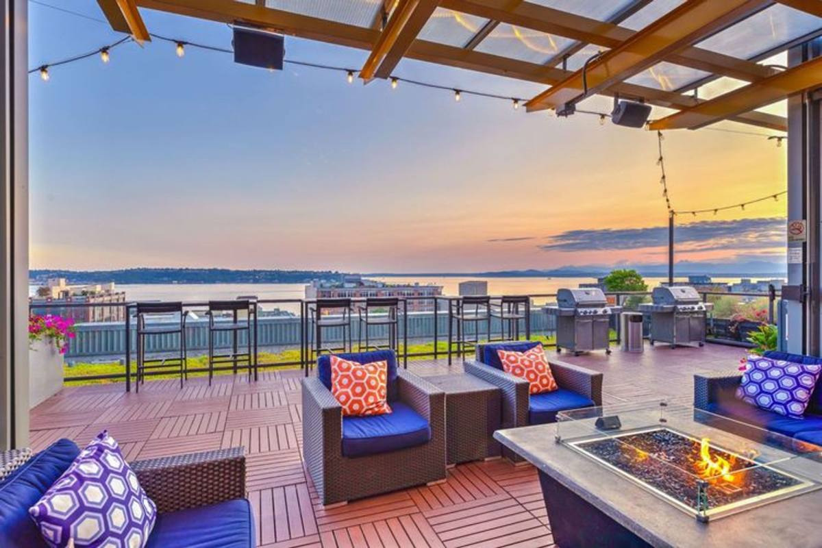 206 Bell St, Seattle, WA 98121