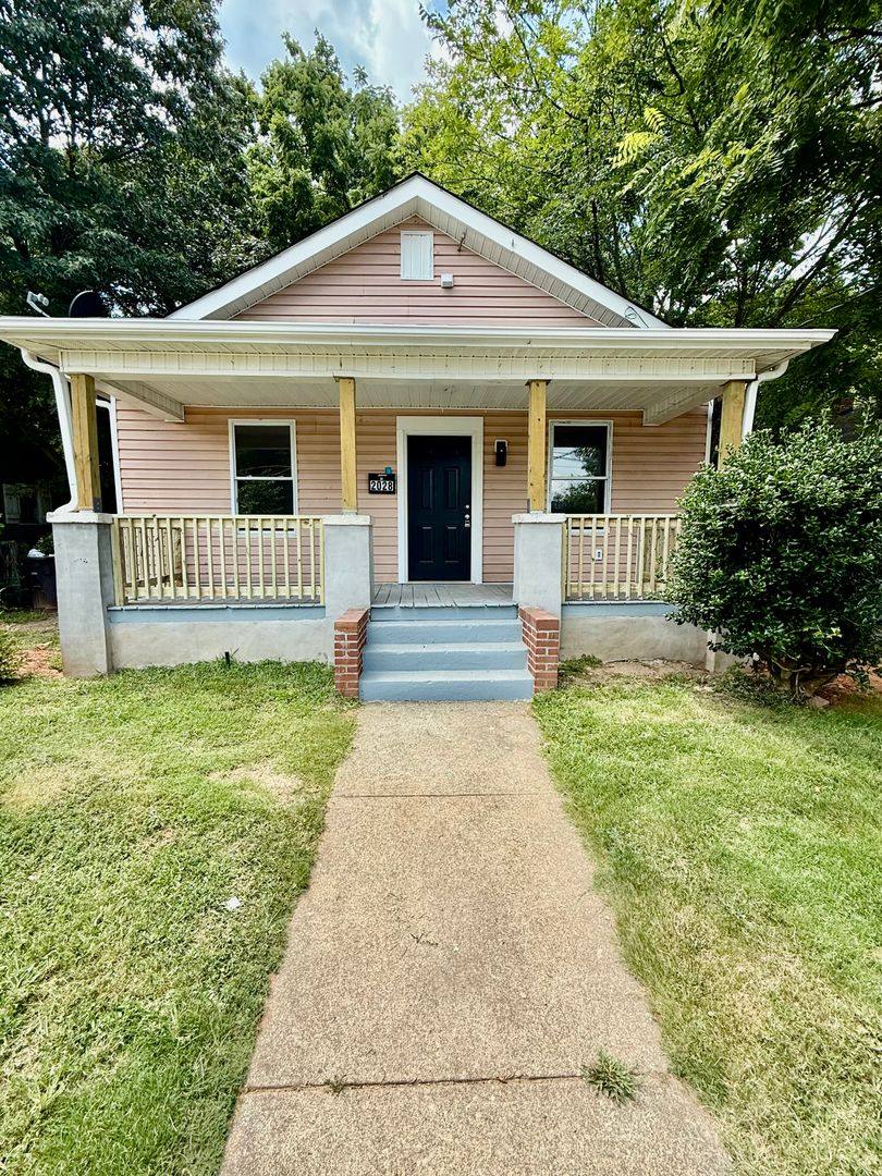 House for rent at 2028 Milford St, Winston Salem, NC 27107