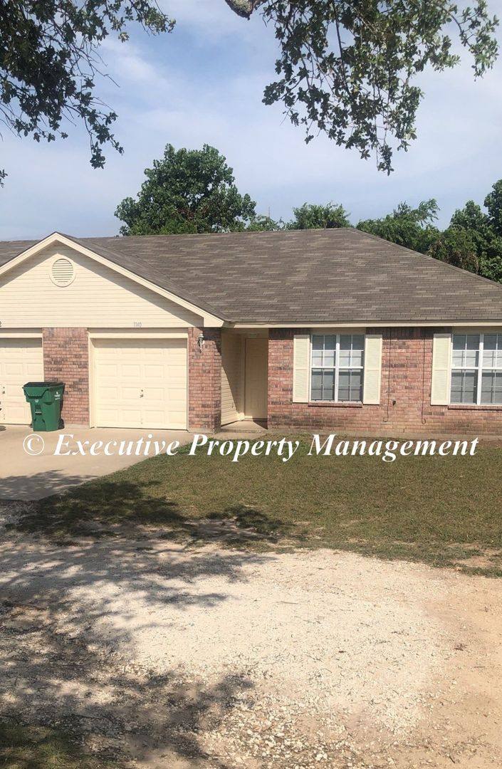 Apartment for rent at 1140-1142 County Rd, Kempner, TX 76539