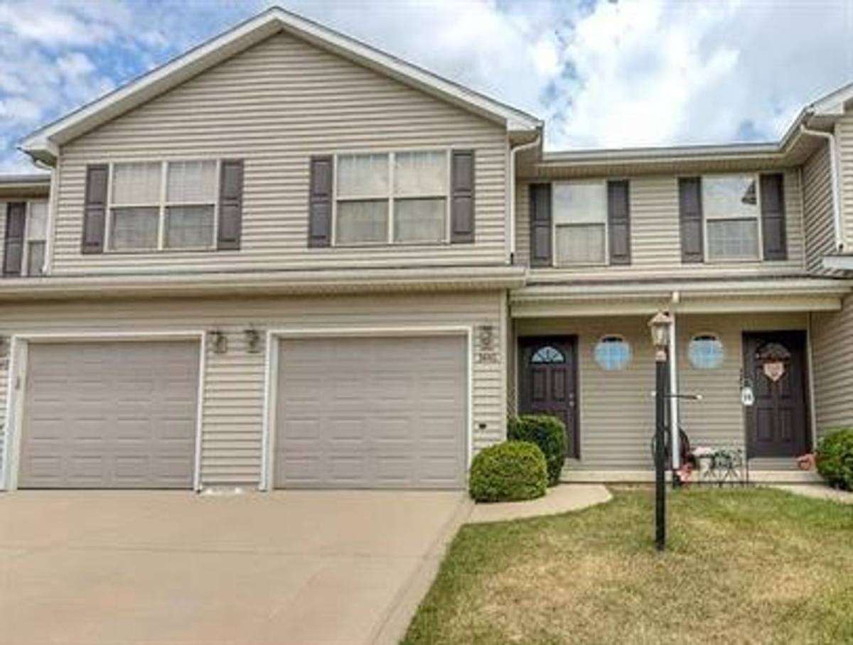 House for rent at 3446 Stoneway Court, Champaign, IL 61822