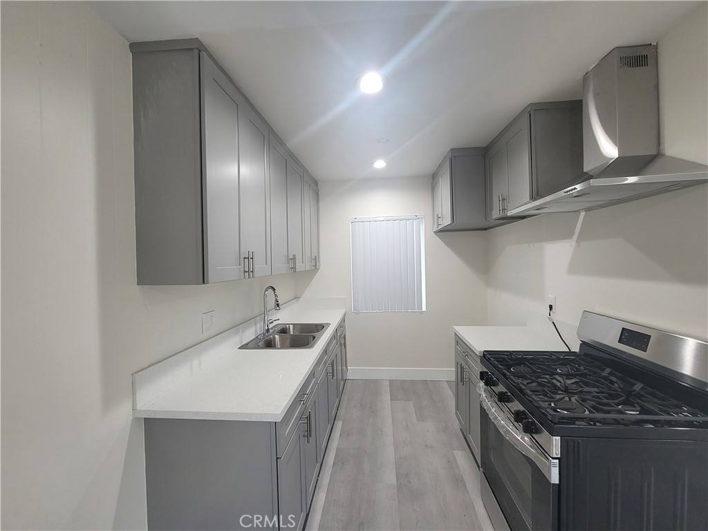 Apartment for rent at 14609 Saticoy St #24-24, Van Nuys, CA 91405