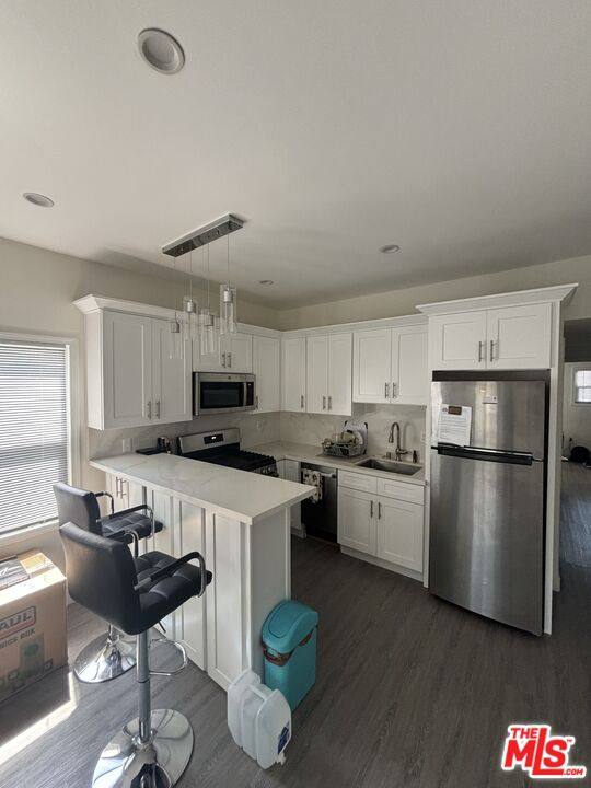 Apartment for rent at 1460 W 22nd St, Los Angeles, CA 90007