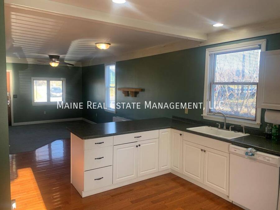 Apartment for rent at 458 Ohio St, Bangor, ME 04401