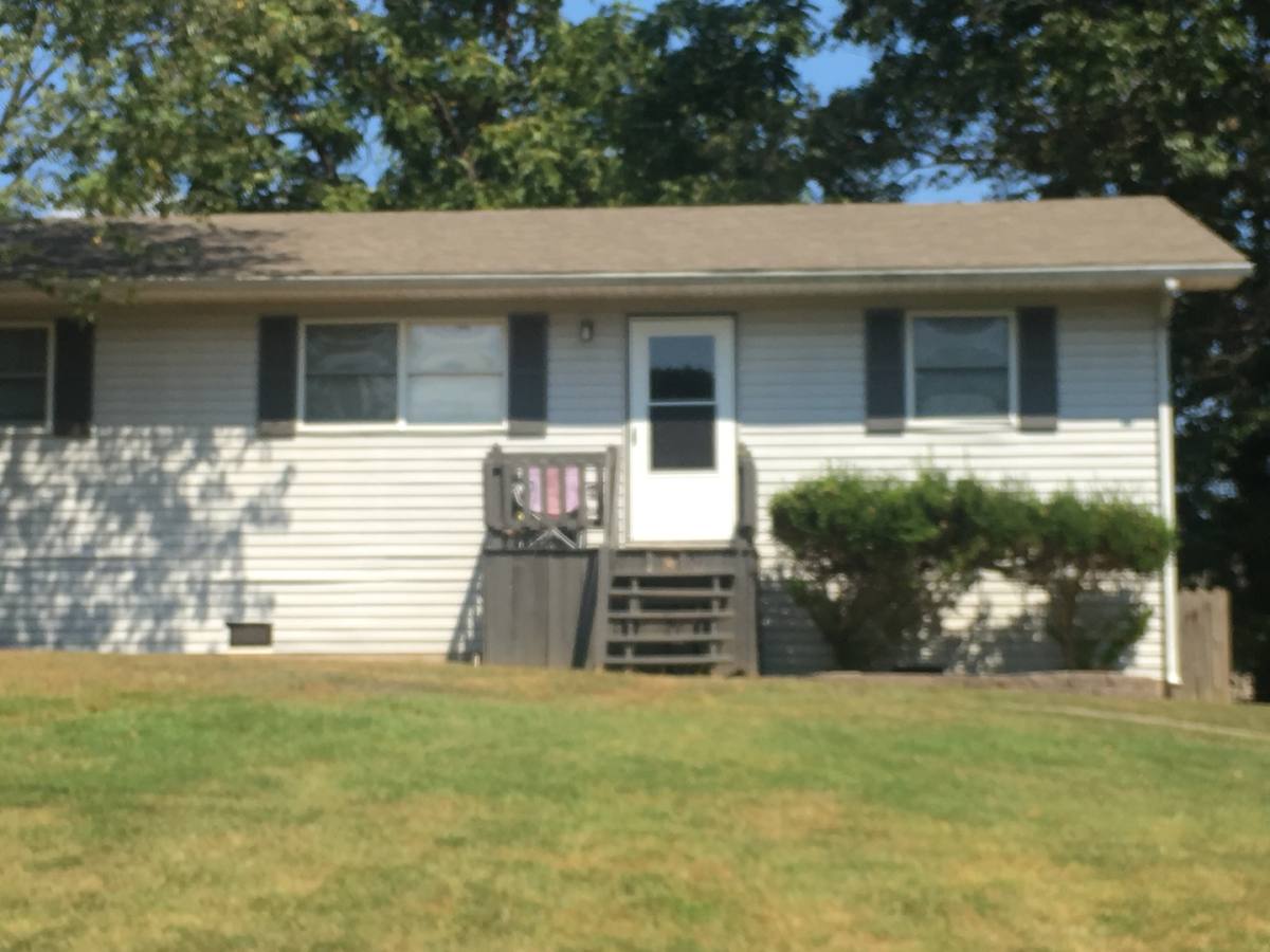 Apartment for rent at 1801 Ridgewood, Murray, KY 42071