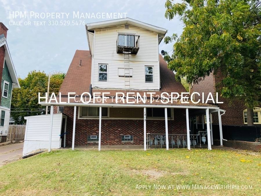Apartment for rent at 1415 Yale Ave NW #6, Canton, OH 44703