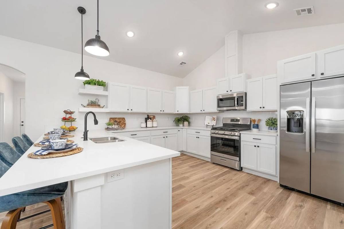 2151 W Elk Ridge Ave, Goddard, KS 67052