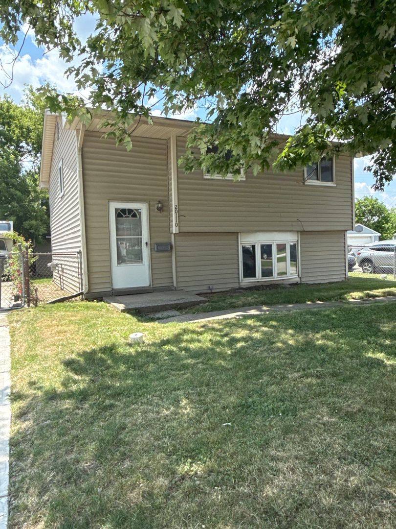 House for rent at 20110 Abrahm, Clinton Township, MI 48035