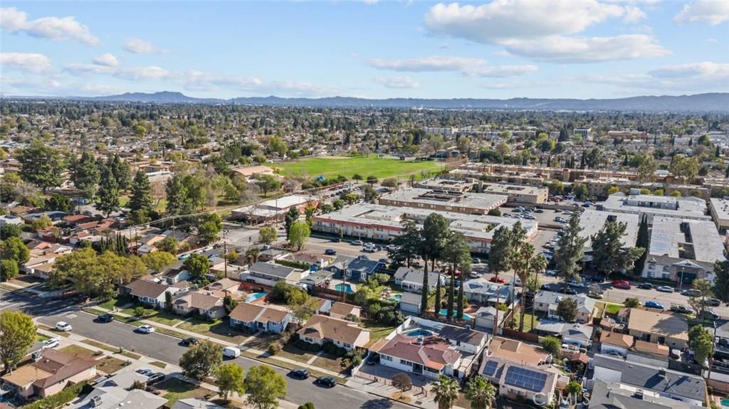 Apartment for rent at 16828 Los Alimos St, Granada Hills, CA 91344