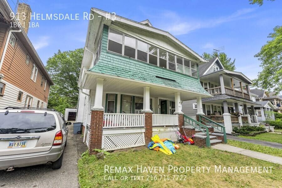 Apartment for rent at 913 Helmsdale Rd #3, Cleveland, OH 44112