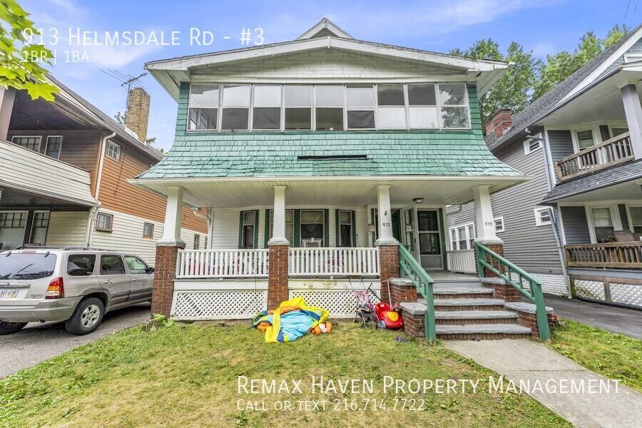 Apartment for rent at 913 Helmsdale Rd #3, Cleveland, OH 44112