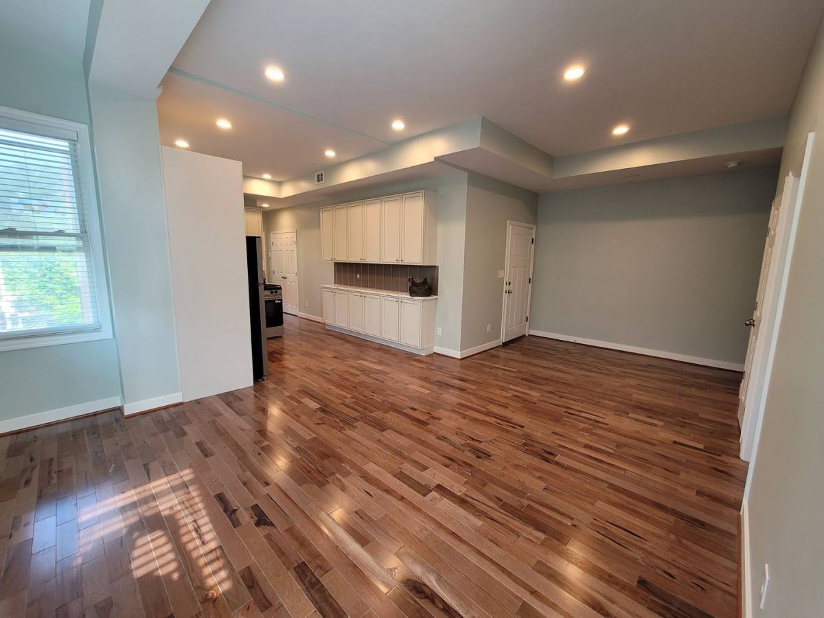 Apartment for rent at 2901 N Calvert St, Baltimore, MD 21218
