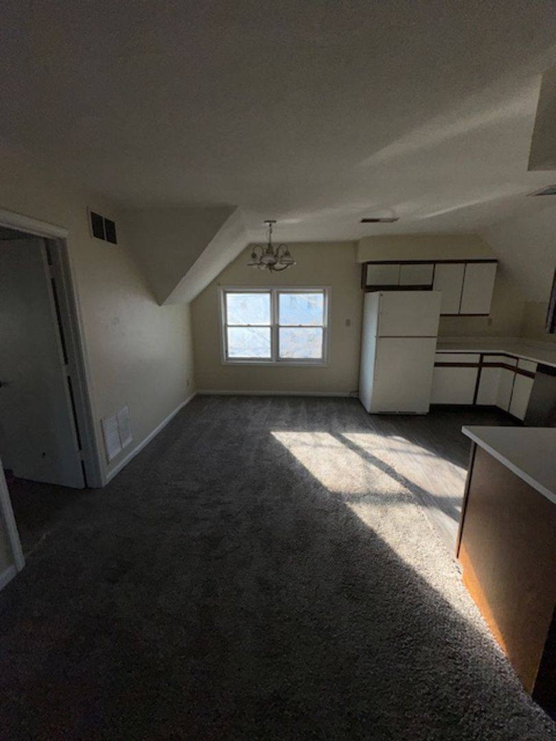Apartment for rent at 500 E Franklin St, Evansville, IN 47711