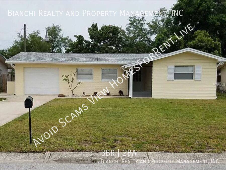House for rent at 12551 79th Ave, Seminole, FL 33776