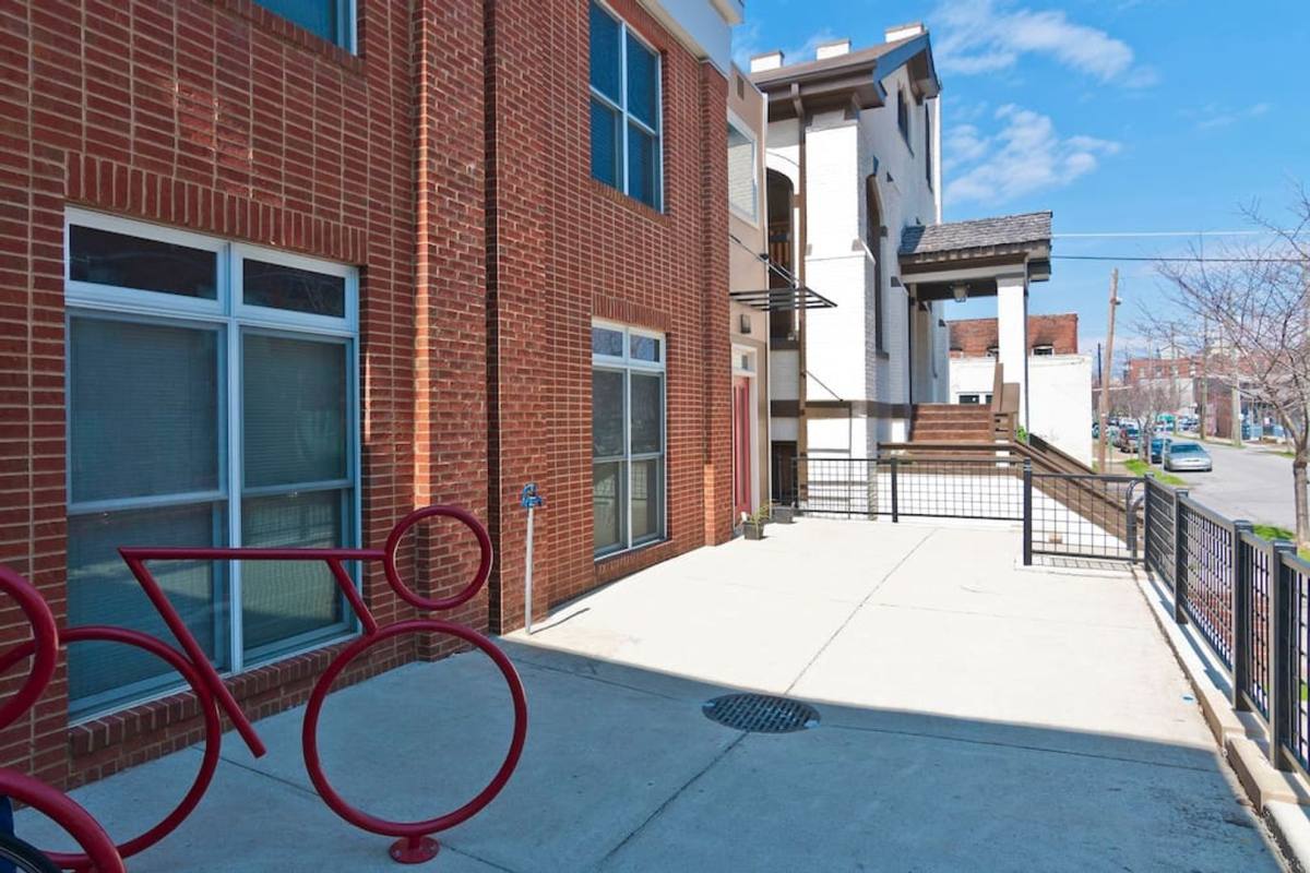 Apartment for rent at 1603 Williams St, Chattanooga, TN 37408