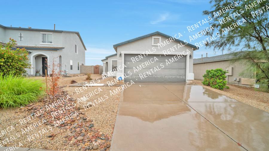 House for rent at 1112 W Vuelta Las Verdolagas, Sahuarita, AZ 85629