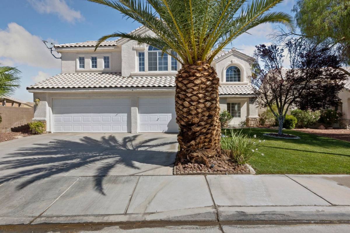 House for rent at 2890 Skowhegan Dr, Henderson, NV 89074