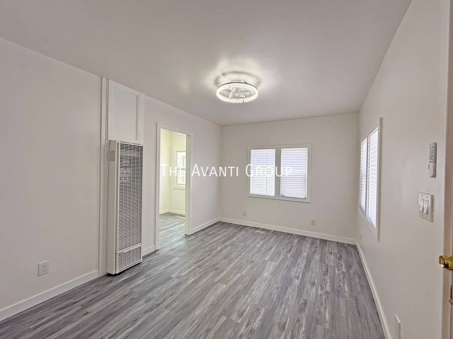 House for rent at 1016 E Ventura St, Santa Paula, CA 93060