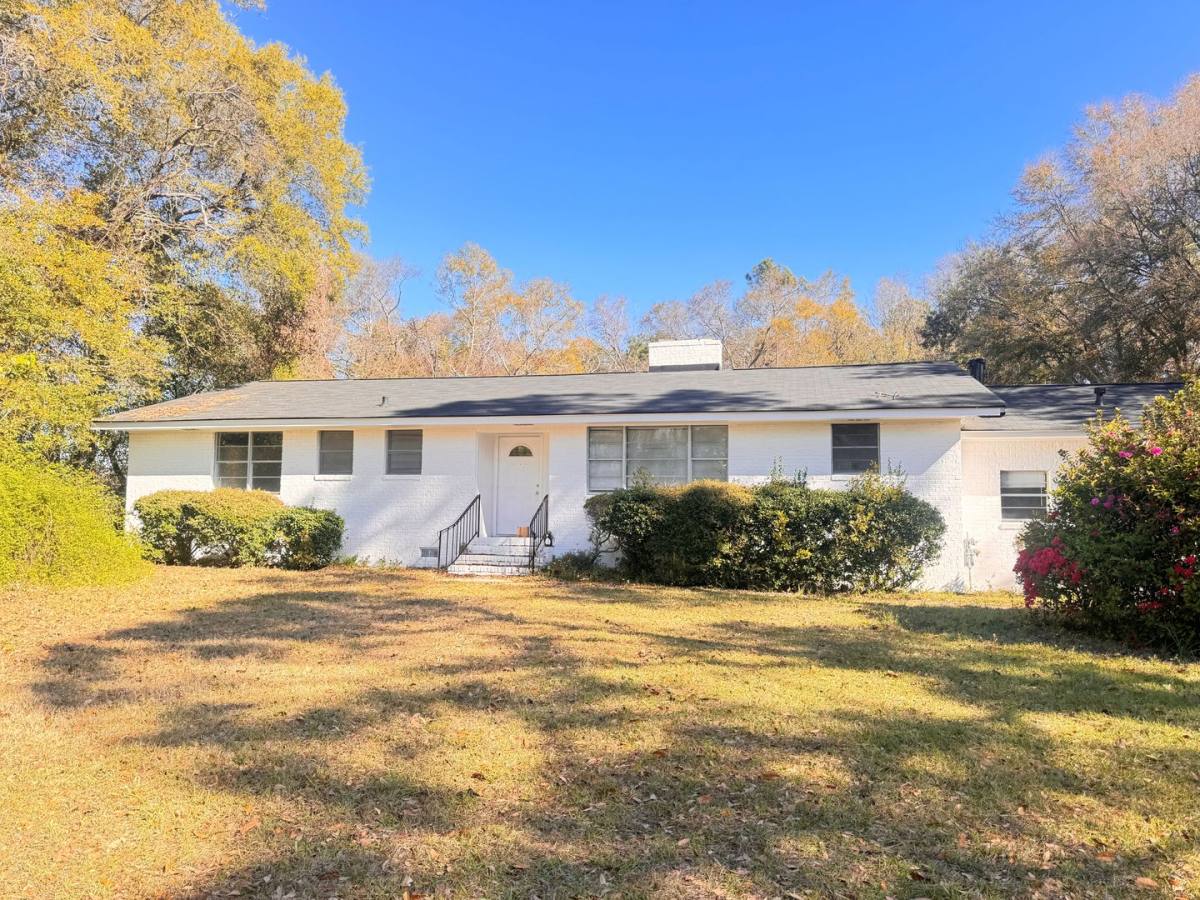 Apartment for rent at 205 Pitt Moore, Statesboro, GA 30458