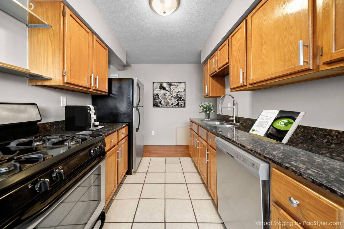 Apartment for rent at 2219 Marshall St NE, Minneapolis, MN 55414