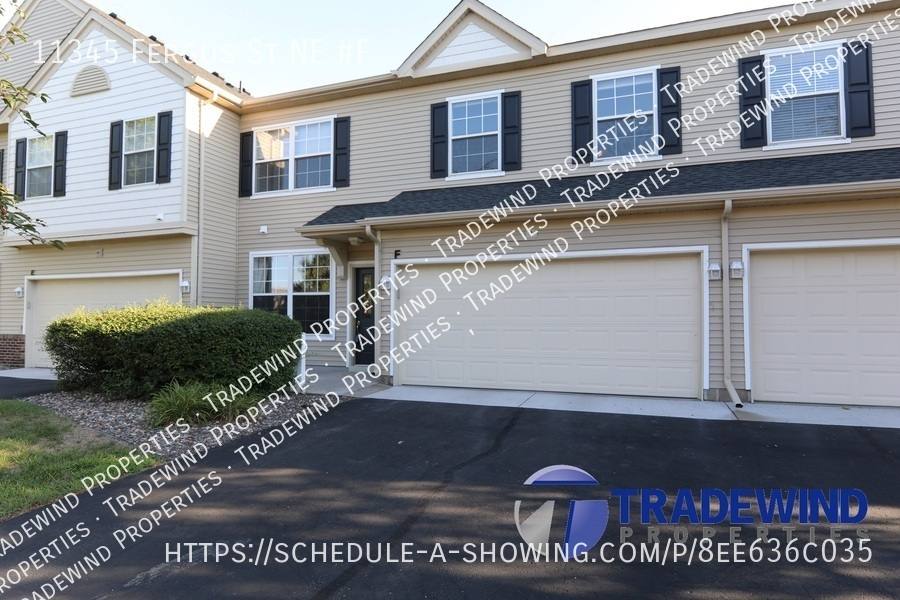 Townhouse for rent at 11345 Fergus St NE #F, Minneapolis, MN 55449
