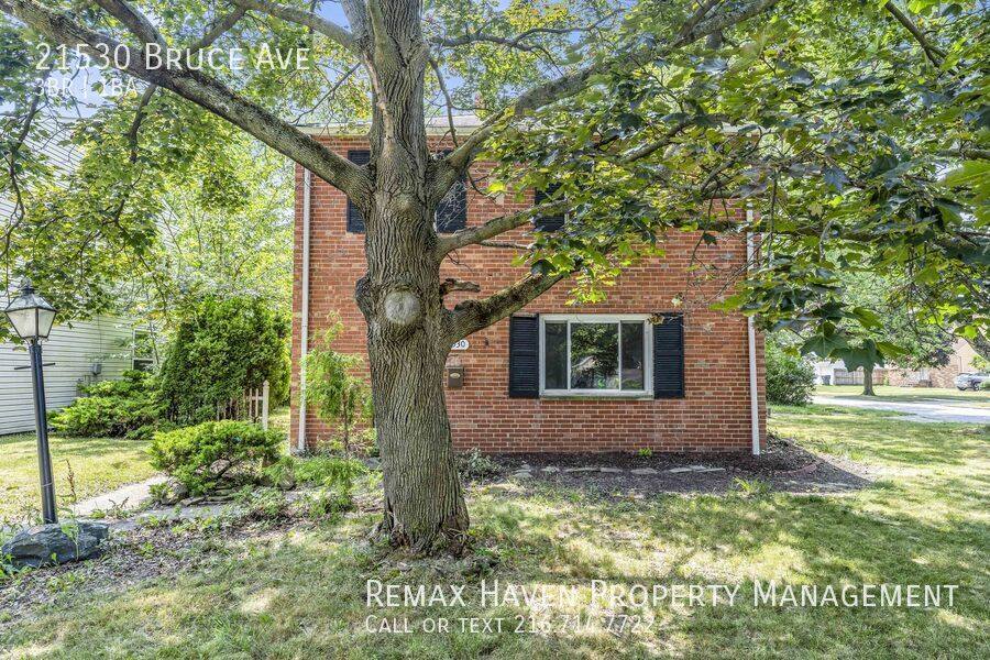House for rent at 21530 Bruce Ave, Euclid, OH 44123