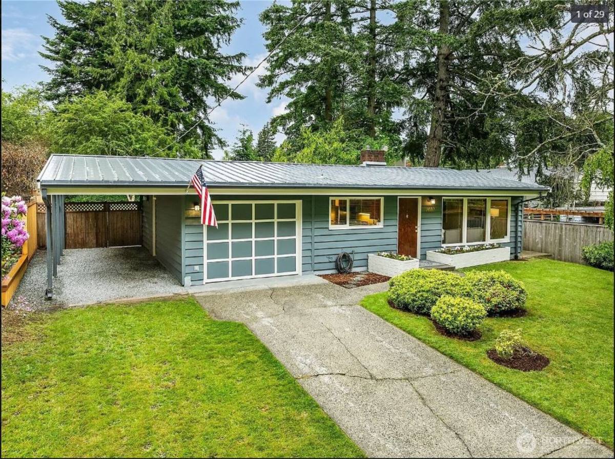 House for rent at 19543 Meridian Ave No, Seattle, WA 98133