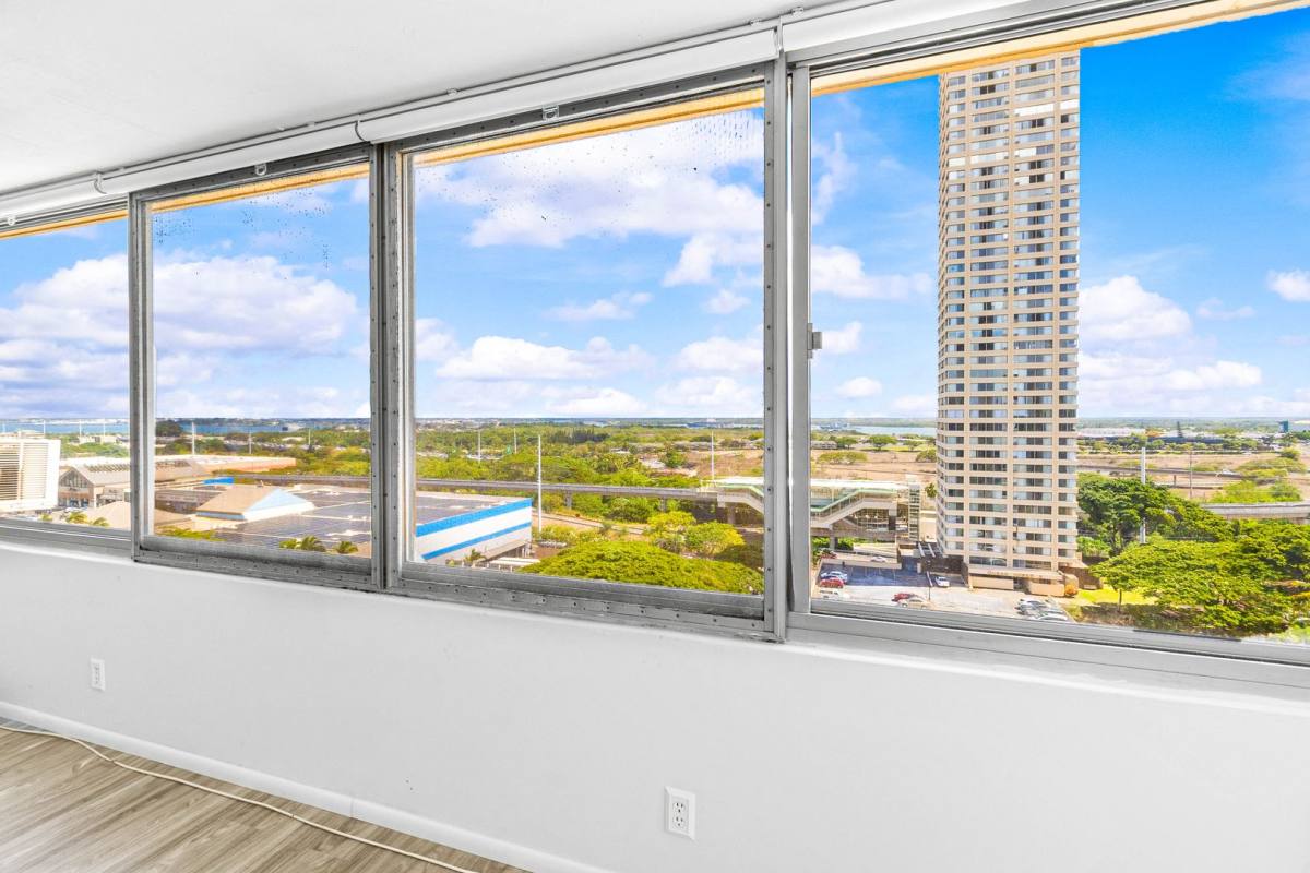 Condo for rent at 1060 Kamehameha Highway 1202 B, Pearl City, HI 96782