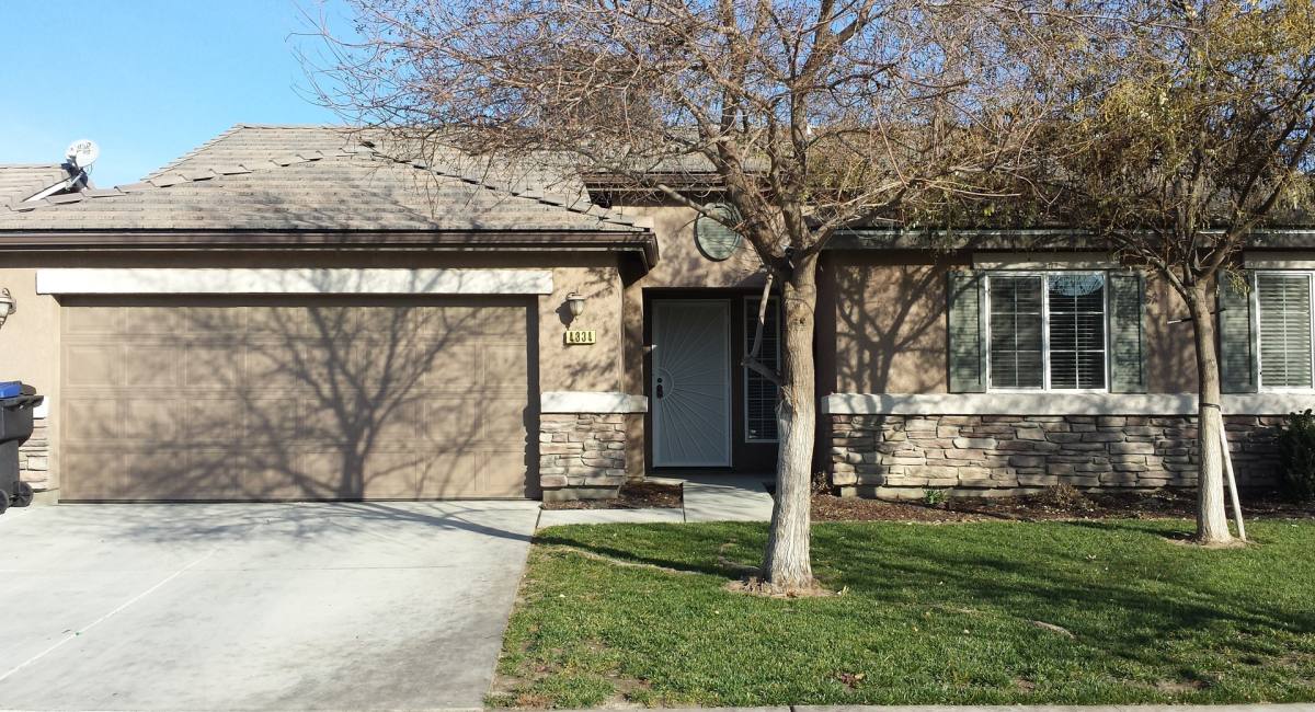 House for rent at 4334 E Vista, Visalia, CA 93292