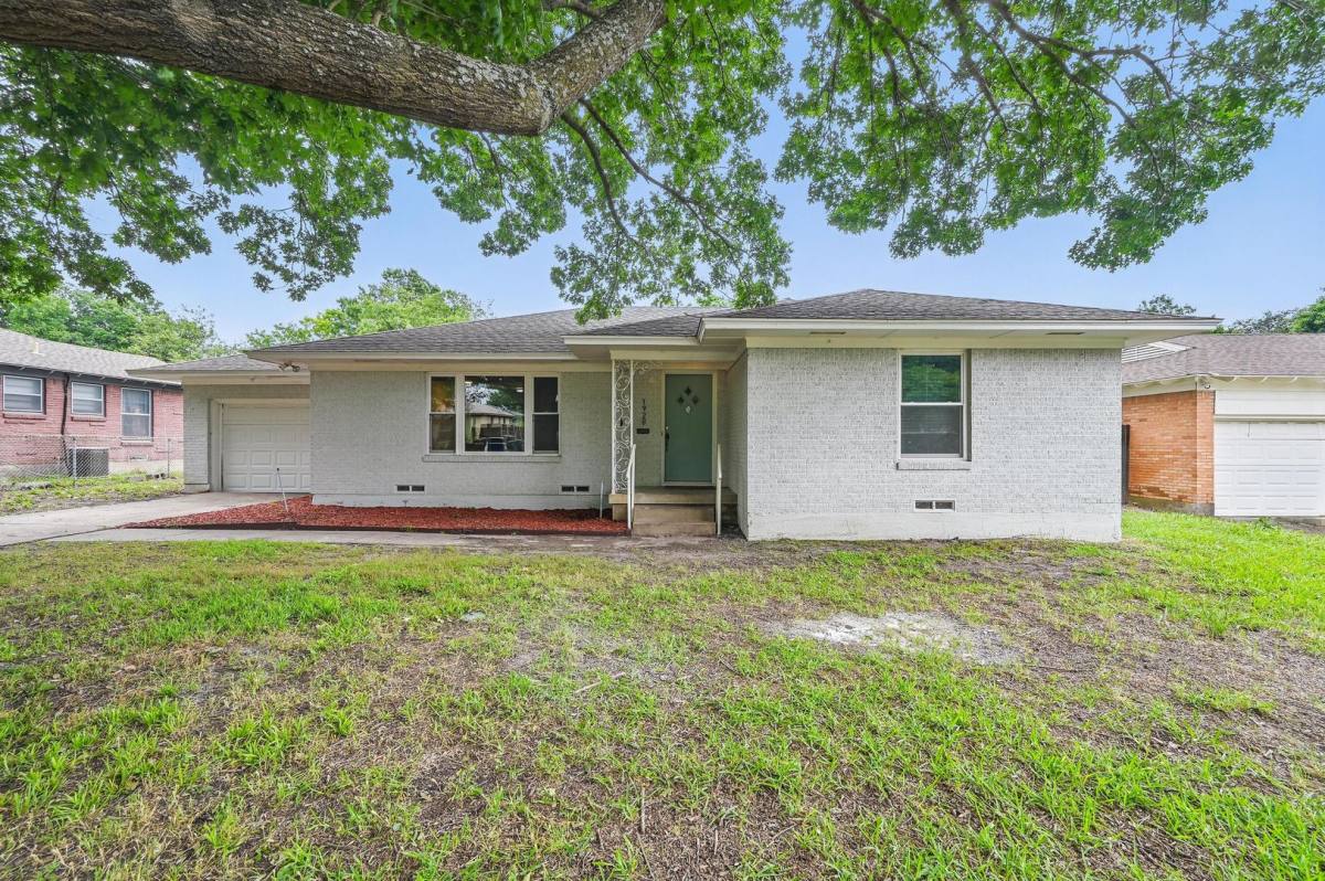 House for rent at 1928 Oldgate Lane, Garland, TX 75042