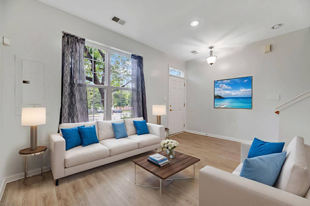 Townhouse for rent at 4287 S Capitol St SW, Washington, DC 20032