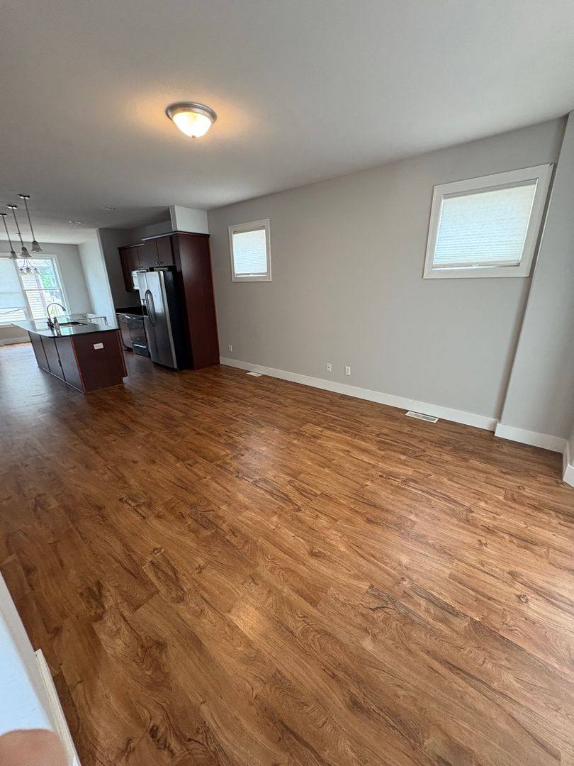 Apartment for rent at 301-311 E 3rd St, Waterloo, IA 50703