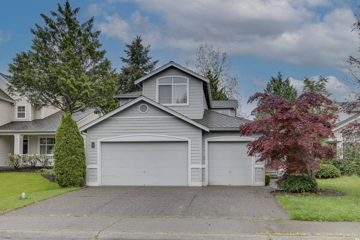 House for rent at 25013 SE 41st Dr, Issaquah, WA 98029