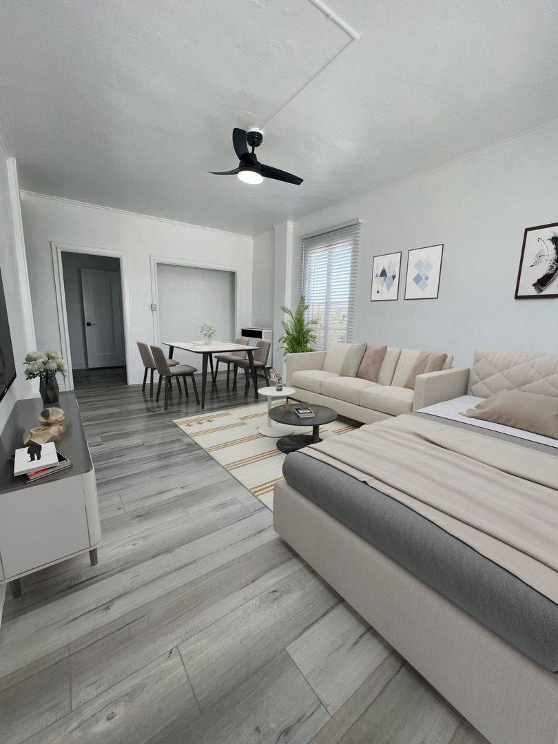 Apartment for rent at 160 S Gramercy Place, Los Angeles, CA 90004