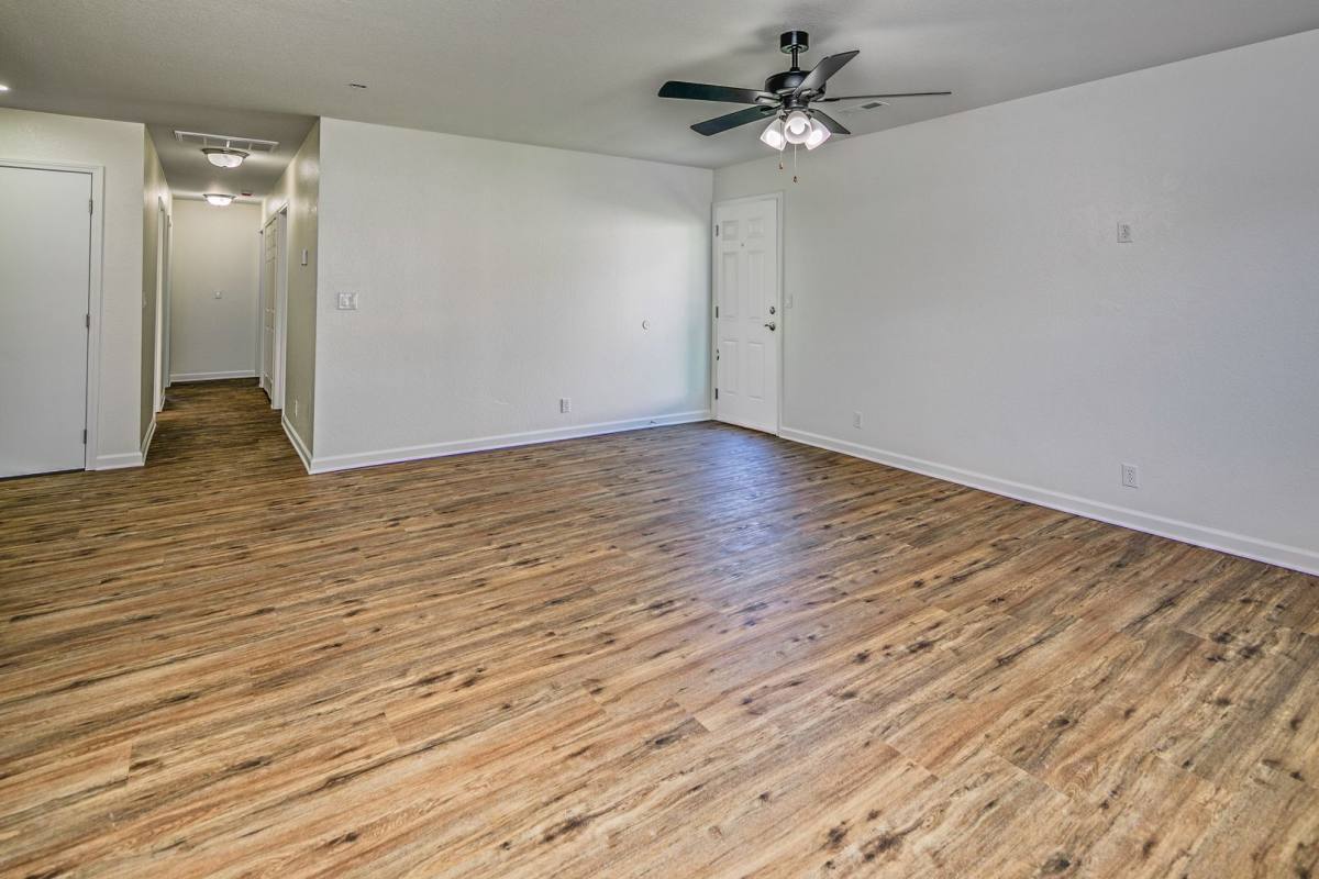 Townhouse for rent at 1109-1111 E 173rd St, Belton, MO 64012