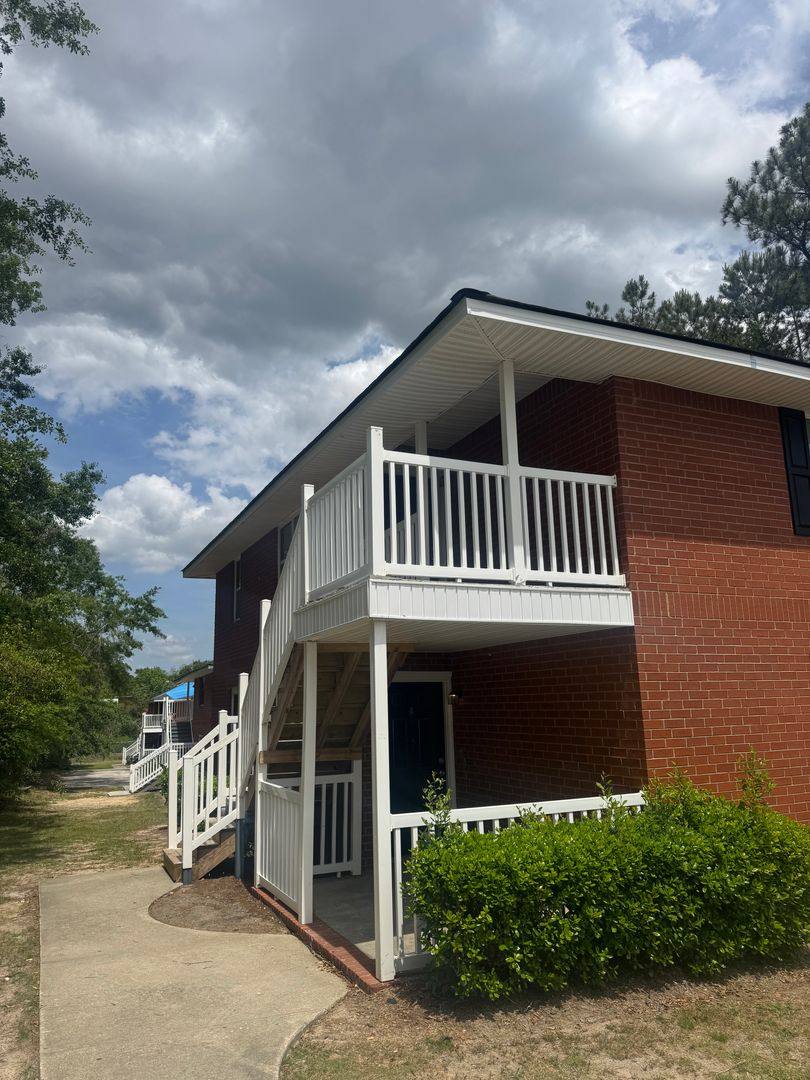 Apartment for rent at 207 New Petersburg Dr, Augusta, GA 30907