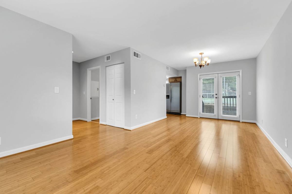 Townhouse for rent at 301 Summit Ridge Circle, Nashville, TN 37215