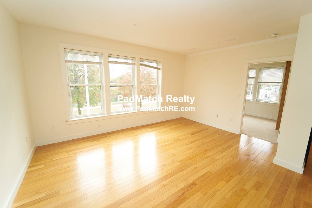 Apartment for rent at 87 New St, Cambridge, MA 02138