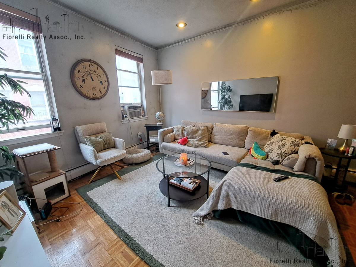 Apartment for rent at 157 Salem St #4, Boston, MA 02113