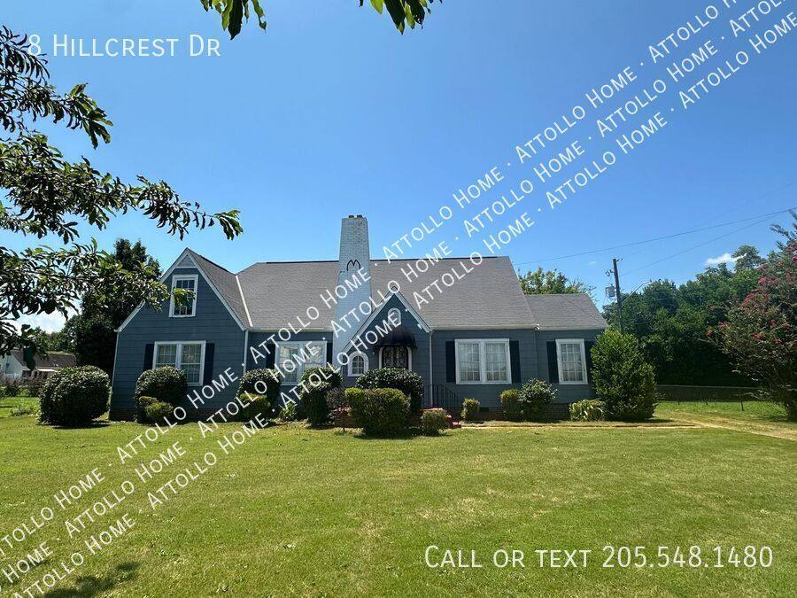 House for rent at 8 Hillcrest Dr, Tuscaloosa, AL 35401