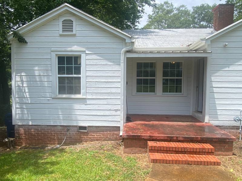 Apartment for rent at 812 S St E, Talladega, AL 35160