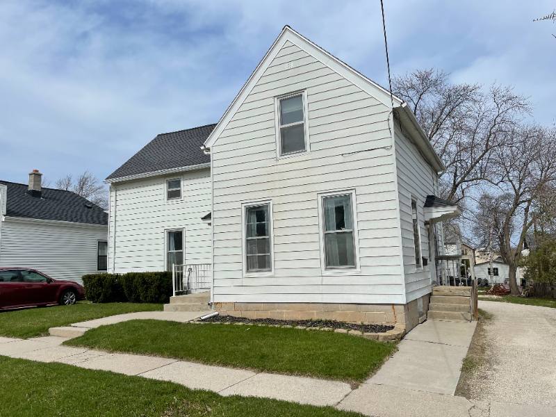 Apartment for rent at 710 Detroit St #A, Sheboygan Falls, WI 53085