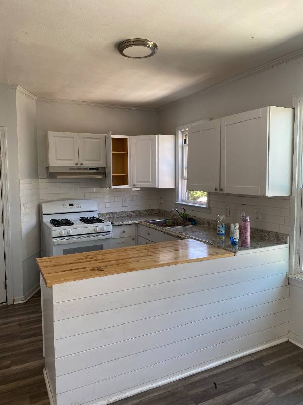 Apartment for rent at 438 Union Ave #2 Floor, West Haven, CT 06516