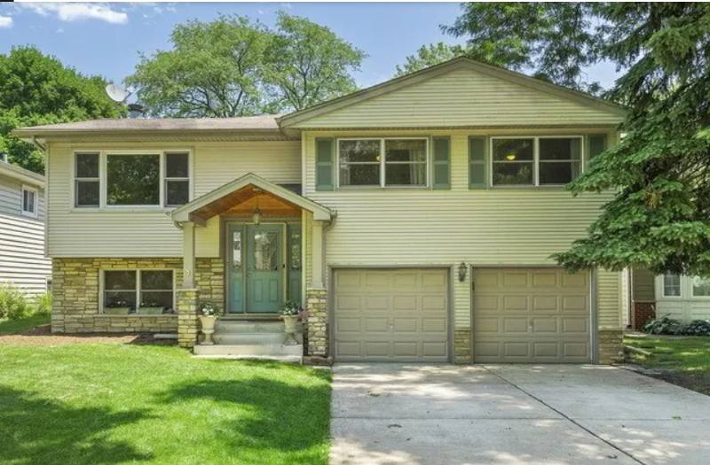 House for rent at 249 S Milton Ave, Glen Ellyn, IL 60137