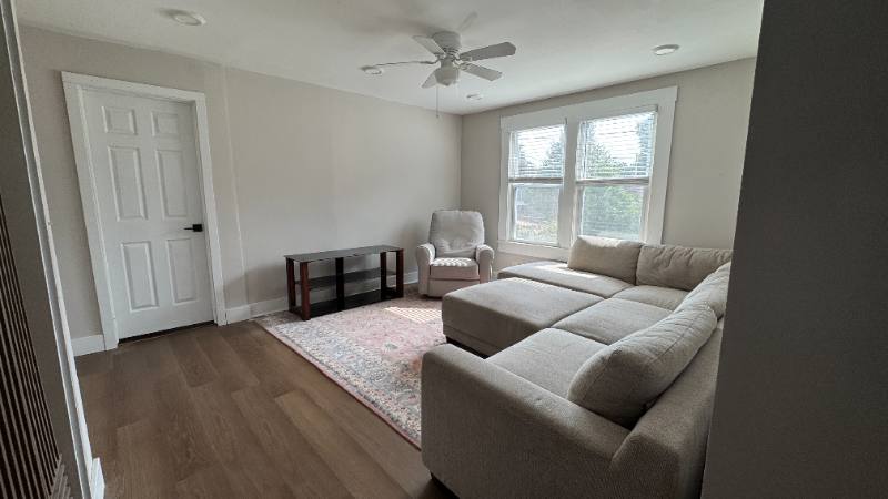Apartment for rent at 92 Rector St #1, Millburn, NJ 07041