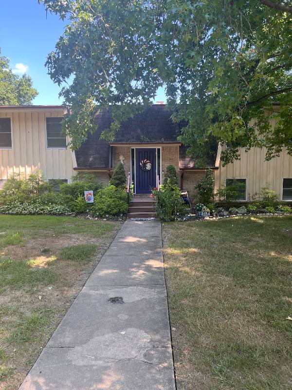 Apartment for rent at 17761 Portage Rd #2, Lake Milton, OH 44429